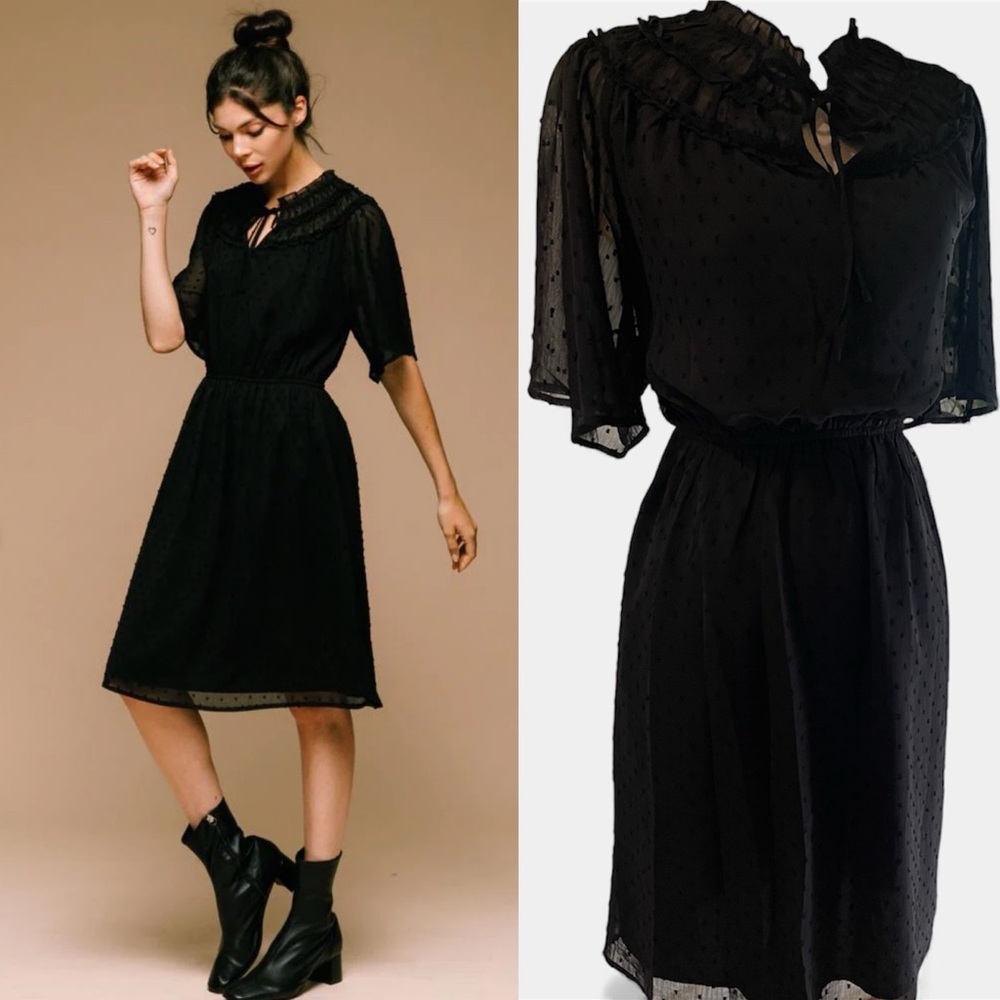 💫 Boutique Dotted Swiss Midi Dress -  NEW 💫